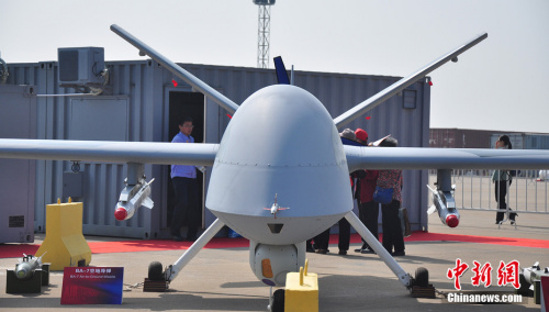 中國“翼龍”無人機(jī)亮相珠海航展 中國“翼龍”無人機(jī)亮相珠海航展