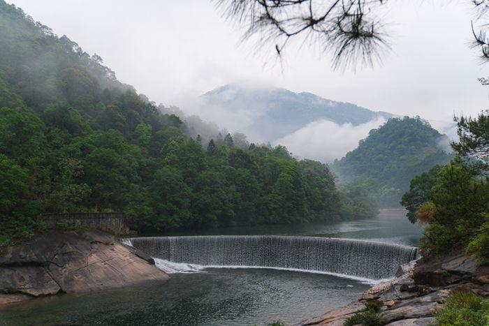 云霧繚繞間遇見水墨丹青武夷山