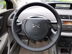 汽車之家 東風(fēng)雪鐵龍 世嘉 2.0手動(dòng)奪冠版