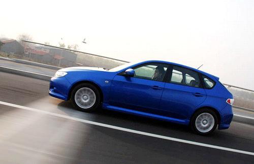 顛覆傳統(tǒng)/狂野不羈 試駕斯巴魯翼豹2.0R