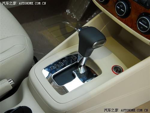 汽車之家 一汽-大眾 新寶來 2.0l 自動(dòng)豪華型