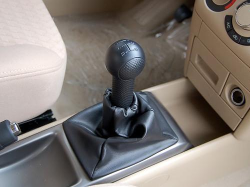 ���и��ľ�����5��5�����е���܇���]