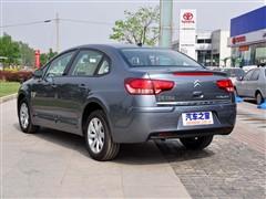 汽車之家 東風(fēng)雪鐵龍 世嘉 三廂 2.0自動(dòng)舒適型