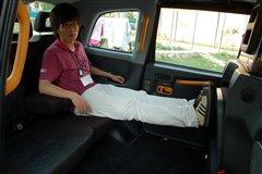 20�fԪ�ĳ���܇���Ϻ�Ӣ��TX4�׼Ҍ�(sh��)�� ��܇֮��