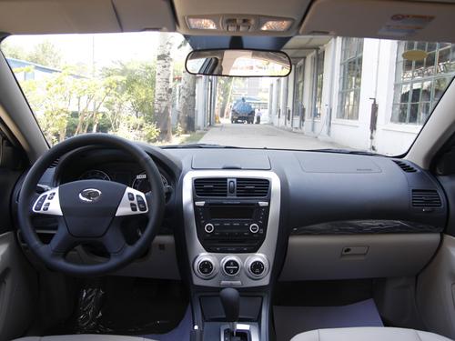 德系大眾的旁支 奔騰B50 PK朗逸/新寶來