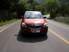 空間不輸緊湊型車(chē) 斯柯達(dá)晶銳詳細(xì)體驗(yàn)