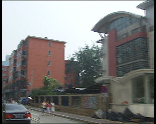 �D3���A��Έ@21̖�������׺��Ƕ�����P(gu��n)���С��У�@�����Ǿ��x��С�����һ���Ƿ������@���Ƿ���Ȼ���ǌW�^(q��)��