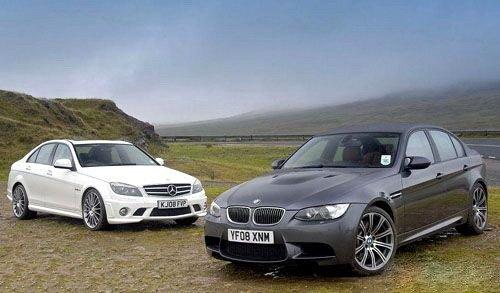 不輸超跑的性能 寶馬M3對(duì)比奔馳C63AMG 汽車之家 不輸超跑的性能 寶馬M3對(duì)比奔馳C63AMG 汽車之家