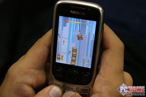 全鋼質(zhì)感 復(fù)古回歸 諾基亞6303C評(píng)測(cè)