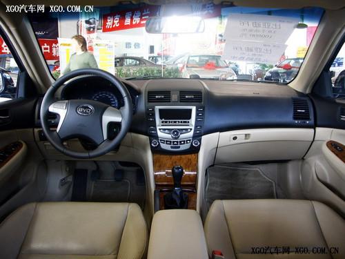 ��Ͳ���10�fԪ������(n��i)���̓r������܇�P�c(di��n)