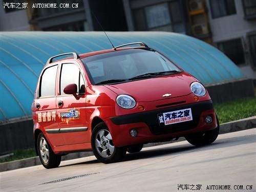 汽車之家 上汽通用五菱 樂馳 1.2 手動(dòng)時(shí)尚型