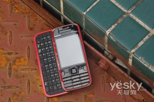 最“不倫不類”的音樂手機(jī) 5730XM閃亮登場(chǎng)