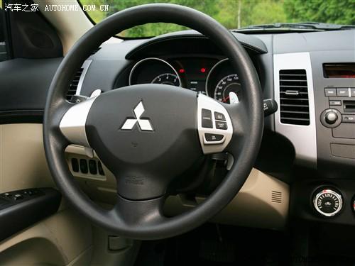 汽車之家 進口三菱 outlander ex 3.0 精英版