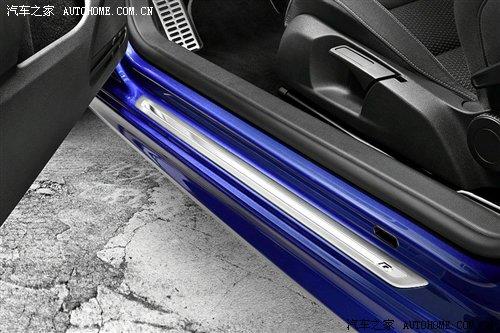 �Ӱ�R32���󱊰l(f��)��265�R����܇Golf R ��܇֮��