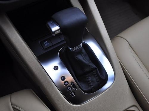 ����߀��(j��ng)����1.6L�����b�����l(f��)�әC܇��