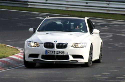 GT4��·�������ƌ��RM3��܇��ՙ���ع� ��܇֮��