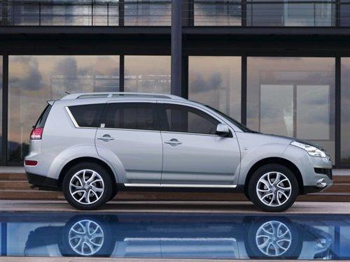 4007߀��C-Crosser�����������a(ch��n)SUV܇�� ��܇֮��