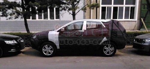 2.0L/2.4L排量 現(xiàn)代全新iX35國產(chǎn)展望 汽車之家 2.0L/2.4L排量 現(xiàn)代全新iX35國產(chǎn)展望 汽車之家