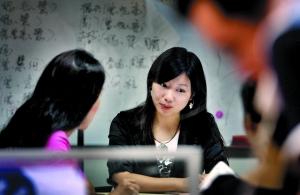 千萬富豪相親派對吸引1500多名女性報名(組圖)