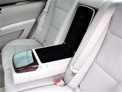 ��܇֮�� �M(j��n)�ڱ��Y ���Ys��(j��) 2010�� s 300l ���F��