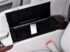 ��܇֮�� �M(j��n)�ڱ��Y ���Ys��(j��) 2010�� s 300l ���F��