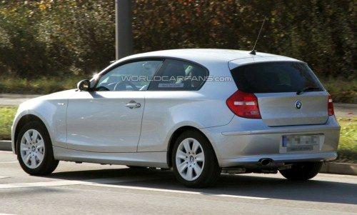 搭載小排量發(fā)動(dòng)機(jī) 寶馬混合動(dòng)力1系曝光 汽車之家 搭載小排量發(fā)動(dòng)機(jī) 寶馬混合動(dòng)力1系曝光 汽車之家