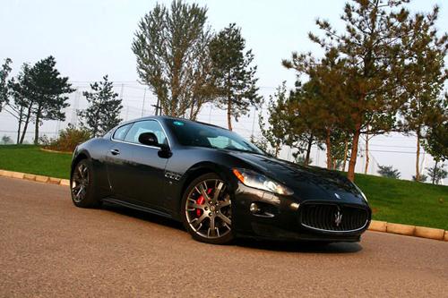 ��ħ�����ԇ�{��ɯ����GranTurismo S ��܇֮��