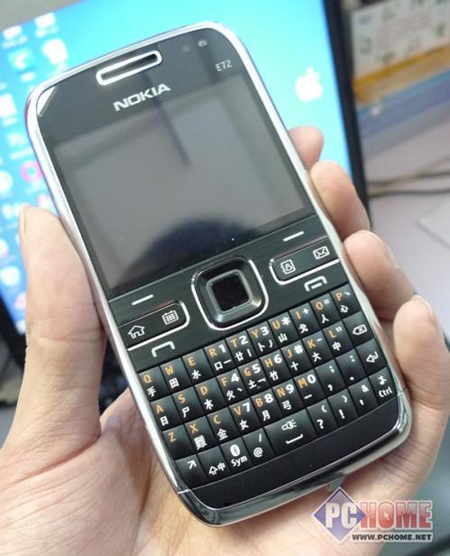 �c(di��n)���鿴���ĈDƬ �Z���� E72 - �Ƅ�(d��ng)�k���؂� ���ܚgӭ�̄�(w��)�֙C(j��)���]