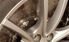 彗星撞地球 奧迪R8單挑法拉利Scuderia