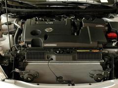 ���þͺã�6��2.0L������������܇���]