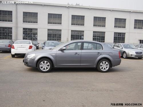 售13.18/14.38萬(wàn) 奔騰B70兩款新車(chē)上市