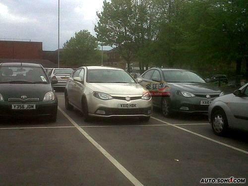 發(fā)力海外市場 三廂版mg6車型英國曝光 汽車之家 發(fā)力海外市場 三廂版mg6車型英國曝光 汽車之家