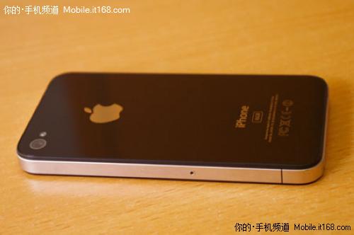 外形變化一:靈感來自蘋果iPad?