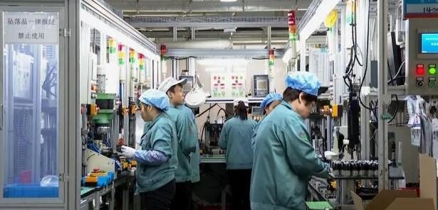 浙江民企新訂單急催“開門紅” 生產(chǎn)線馬力全開