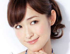 <strong>����ƪ��</strong>ֻ�ñ���a(ch��n)Ʒ�ǲ������ñ������߀Ҫÿ���a������ˮ������(d��ng)Ƥ�w��(n��i)�ĺ�ˮ��������15%��20%�r��Ƥ�w����͹⻬�����ۣ�����(d��ng)Ƥ�w��(n��i)����