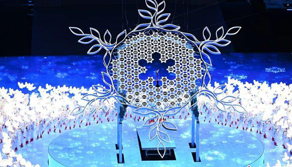 一起向未來(lái)，中國(guó)向世界表達(dá)語(yǔ)態(tài)漸變