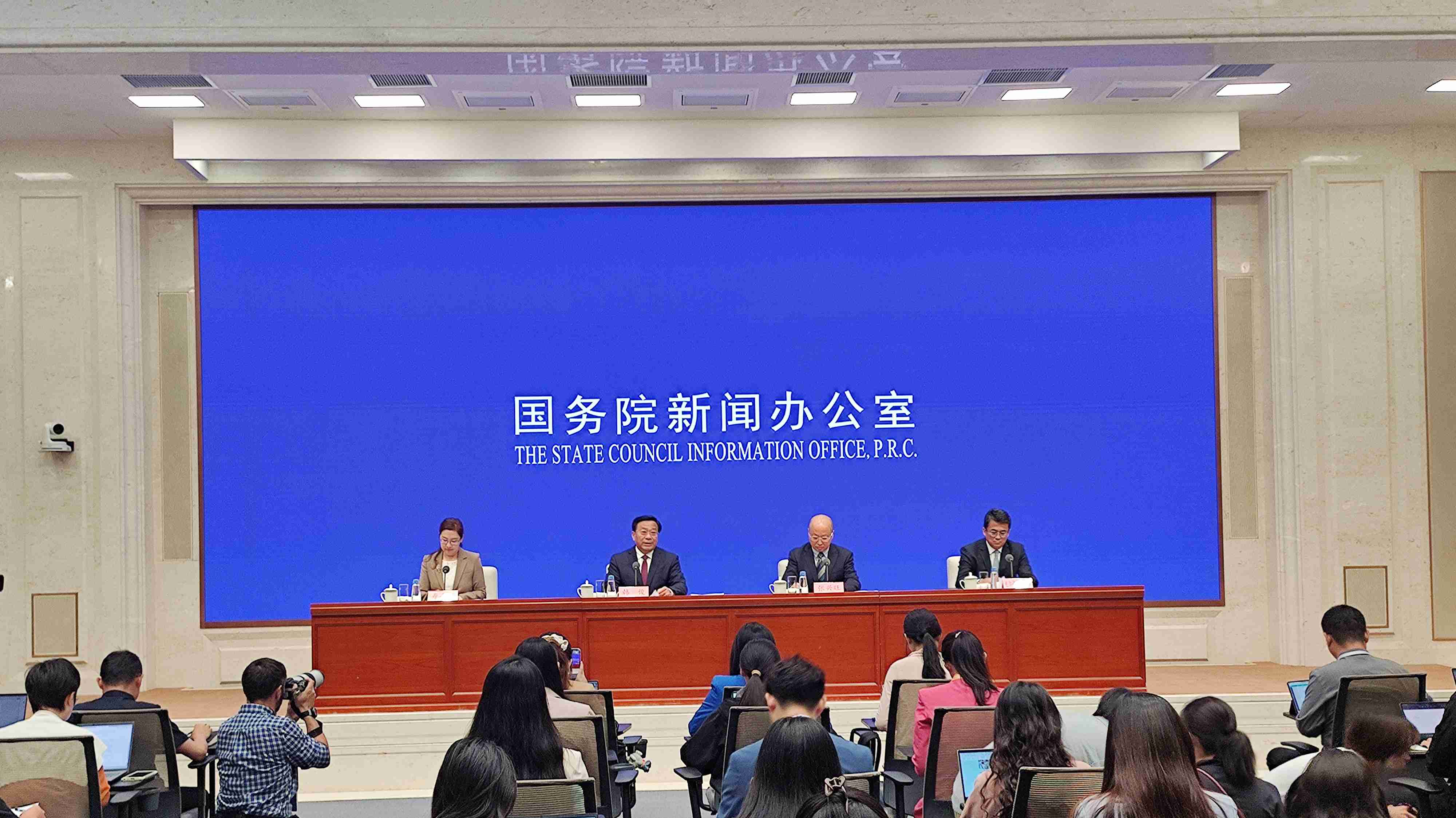 國新辦舉行“高質(zhì)量完成‘十四五’規(guī)劃”系列主題新聞發(fā)布會（農(nóng)業(yè)農(nóng)村部）