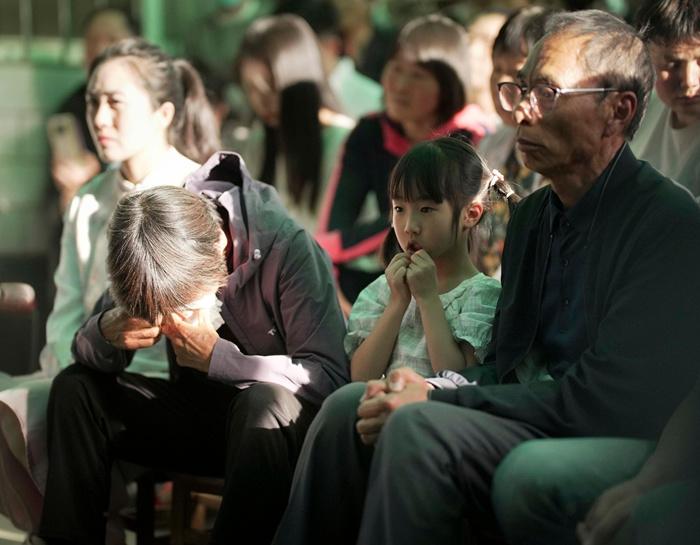 神舟二十號(hào)載人飛船發(fā)射升空：兒行千里母擔(dān)憂(yōu)