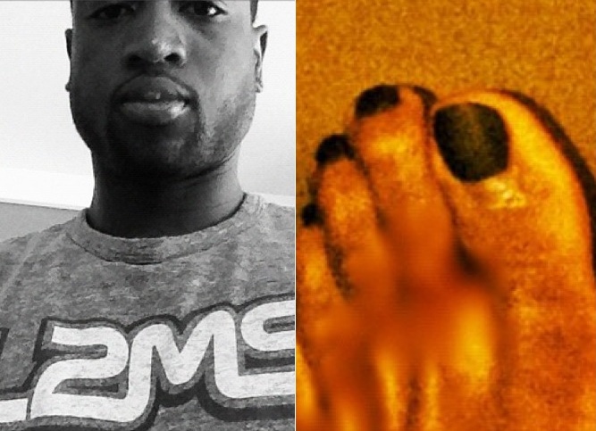 韋德涂黑腳趾甲激吻皇帝母親后再現(xiàn)重口味(圖)